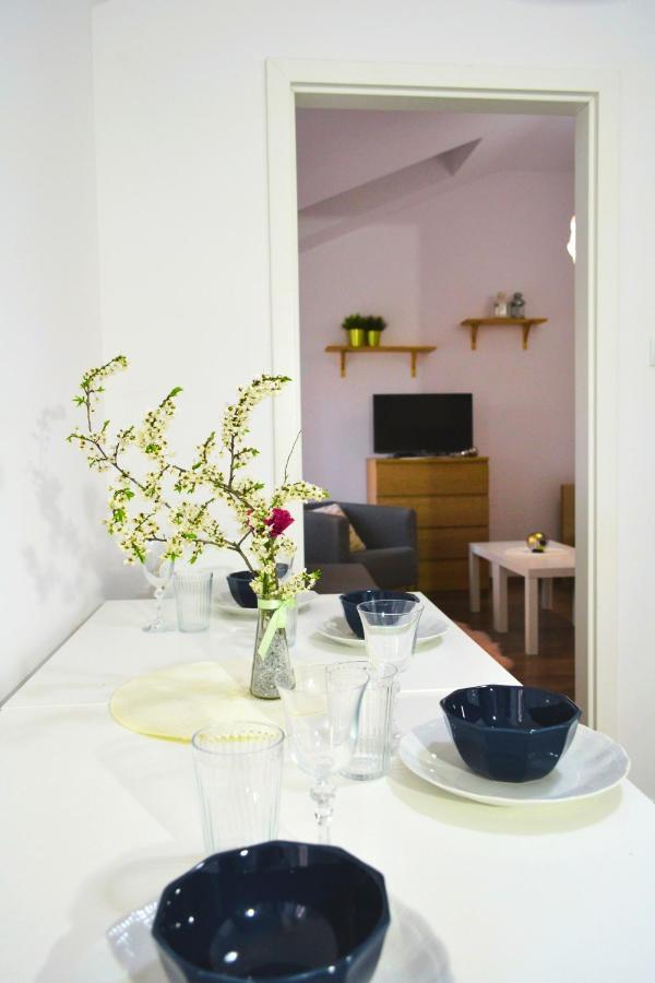 Extra Zone Apartment *